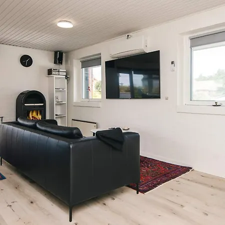 4 Star In Norre Nebel, Cleaning Included Holiday home *