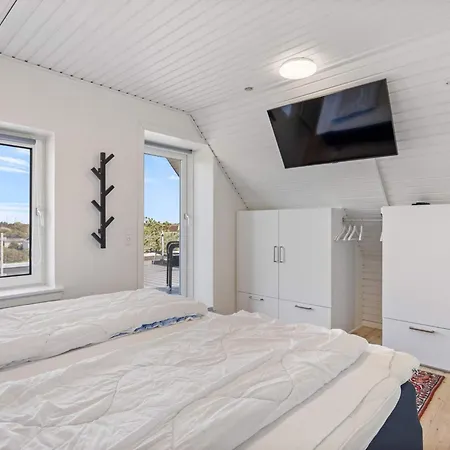 4 Star In Norre Nebel, Cleaning Included Holiday home Norre Nebel