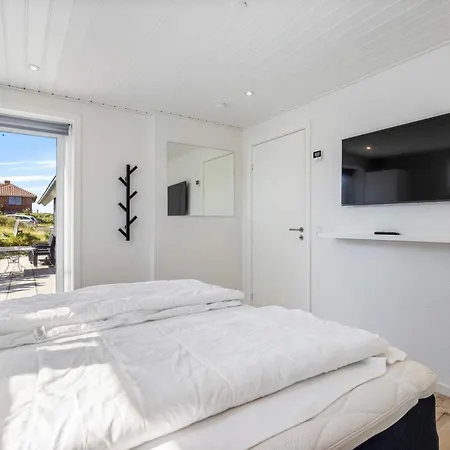 4 Star In Norre Nebel, Cleaning Included Holiday home Norre Nebel